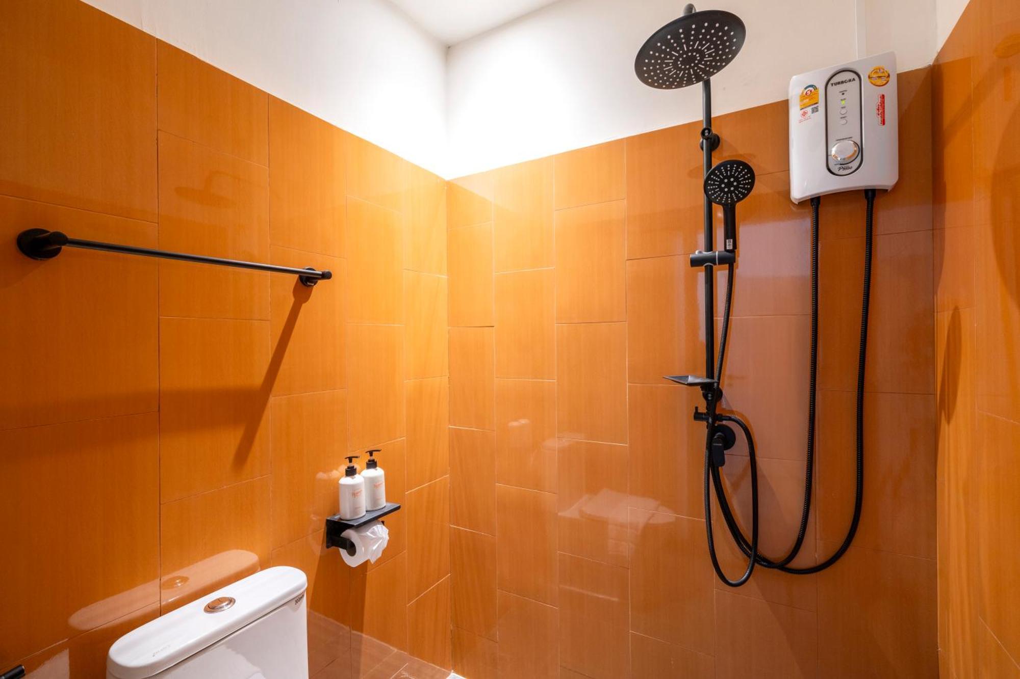 Hotel Horange Phuket Town Pokoj fotografie