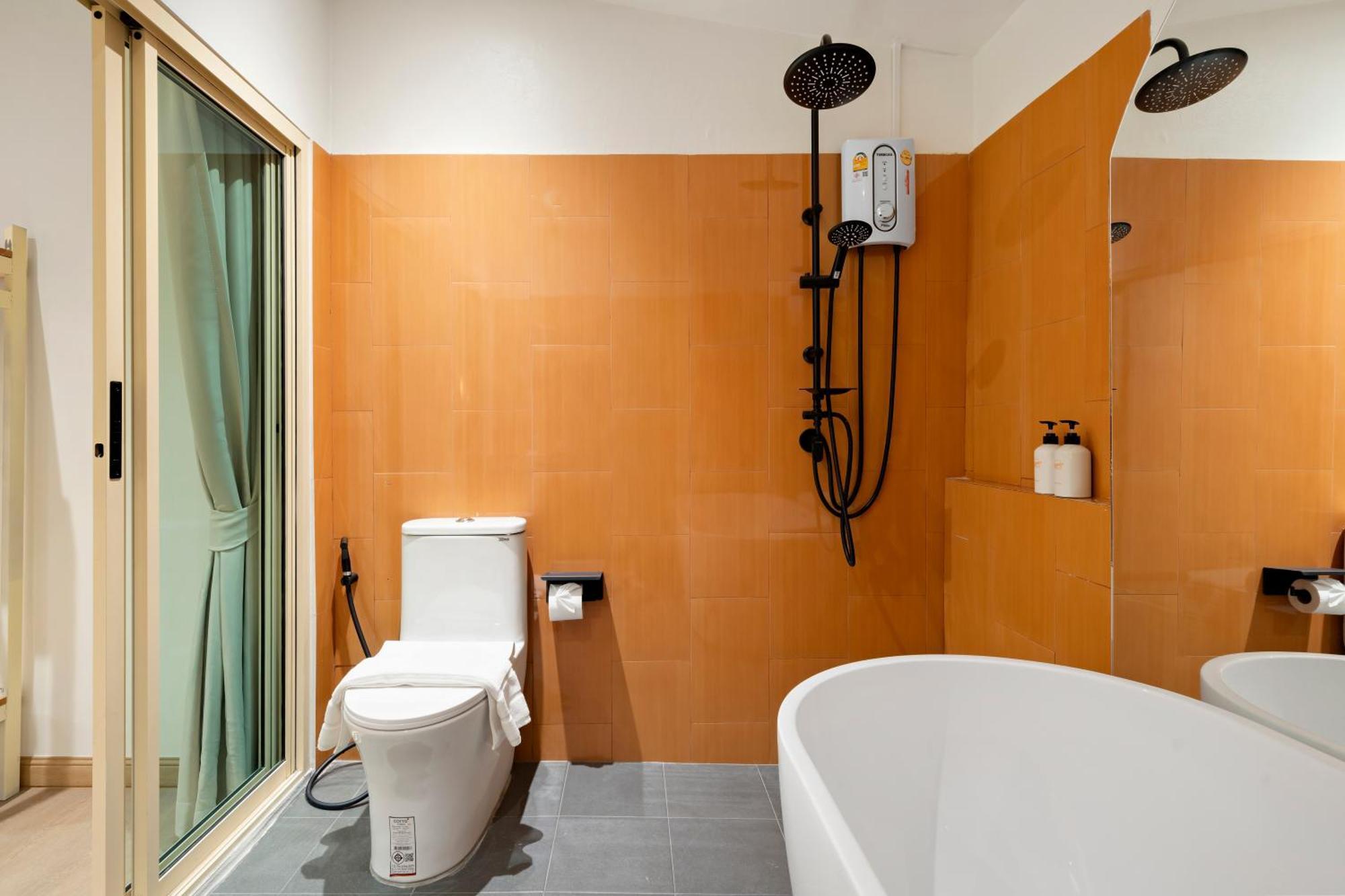 Hotel Horange Phuket Town Pokoj fotografie